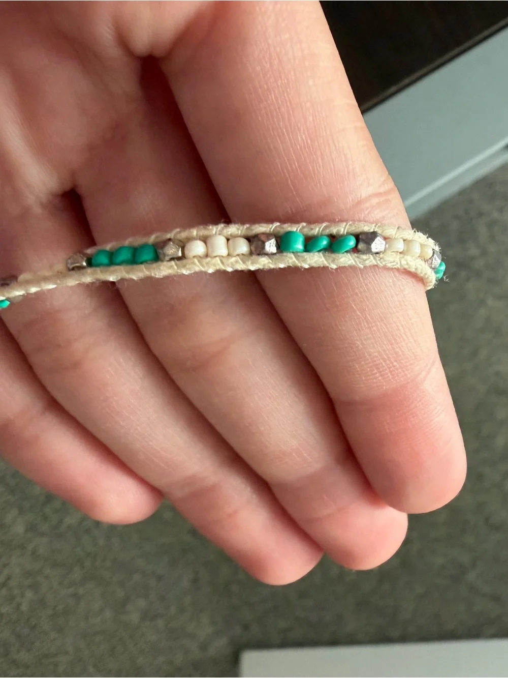 Beige and Turquoise Beaded Anklet with Gold Accent